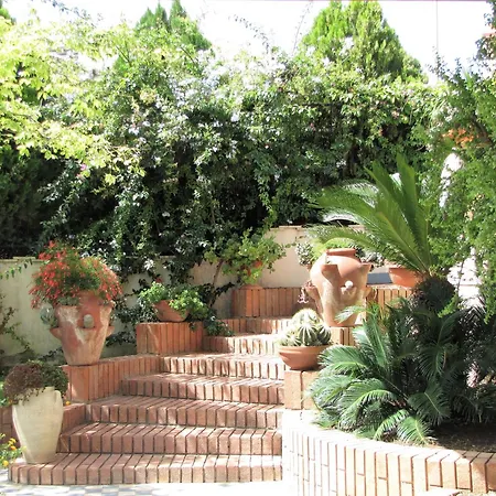 Lo Scalo 2.0 Pensión *