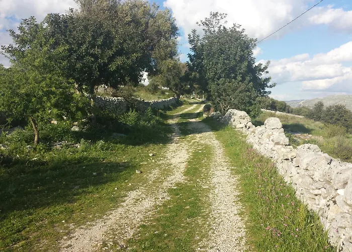 Lo Scalo 2.0 Pensión Marina di Ragusa